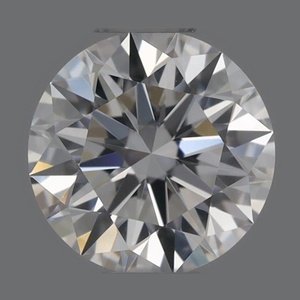 Round diamond — real photo