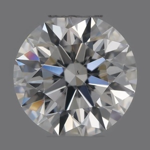 Round diamond — real photo