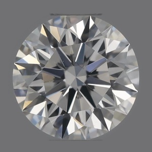 Round diamond — real photo