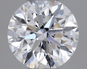 Round diamond — real photo