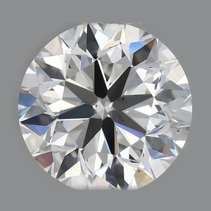 Round diamond — real photo