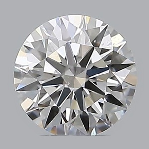 Round diamond — real photo