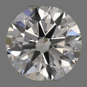 Round diamond — real photo