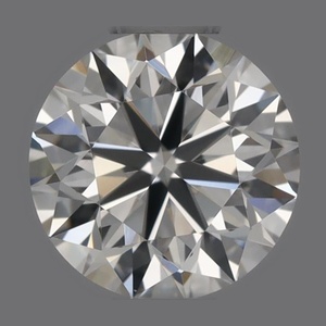 Round diamond — real photo