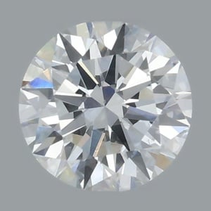 Round diamond — real photo