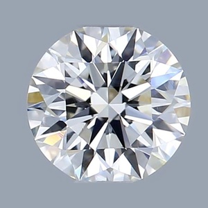 Round diamond — real photo