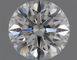 Round diamond — real photo
