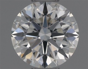 Round diamond — real photo