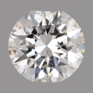 Round diamond — real photo