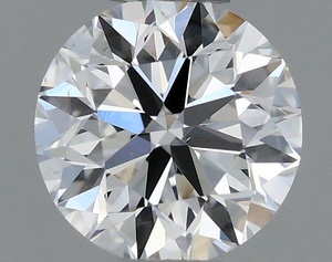 Round diamond — real photo
