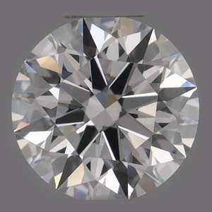 Round diamond — real photo