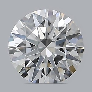 Round diamond — real photo