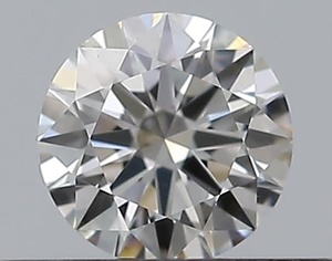Round diamond — real photo