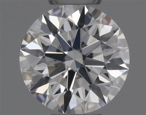 Round diamond — real photo