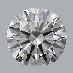 Round diamond — real photo
