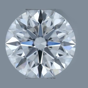 Round diamond — real photo