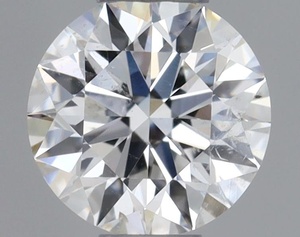 Round diamond — real photo