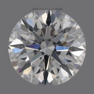 Round diamond — real photo