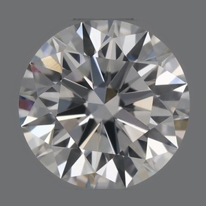 Round diamond — real photo