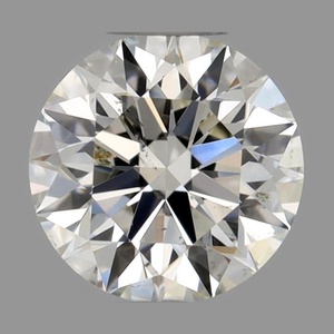 Round diamond — real photo