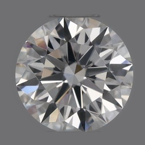 Round diamond — real photo