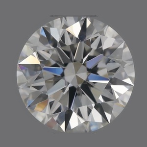 Round diamond — real photo