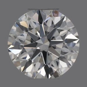 Round diamond — real photo
