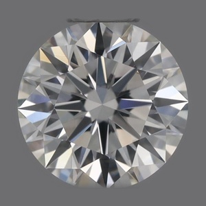 Round diamond — real photo