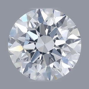 Round diamond — real photo