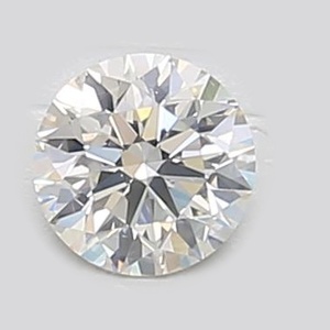 Round diamond — real photo