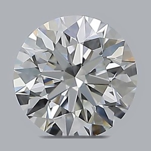 Round diamond — real photo