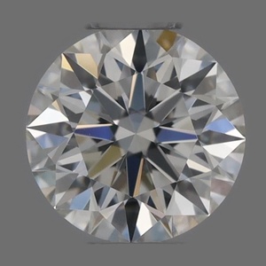 Round diamond — real photo