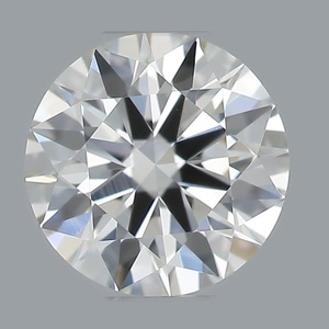 Round diamond — real photo