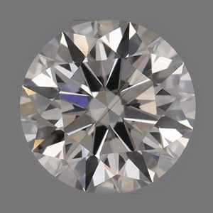 Round diamond — real photo
