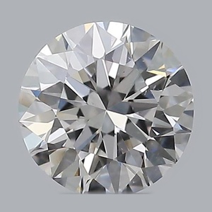 Round diamond — real photo
