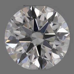 Round diamond — real photo