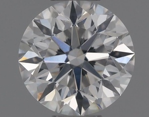 Round diamond — real photo