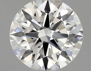 Round diamond — real photo