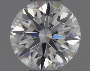 Round diamond — real photo