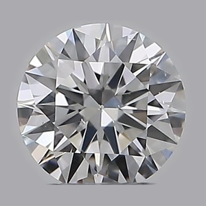 Round diamond — real photo