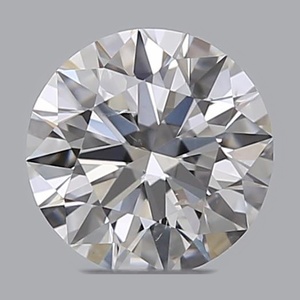 Round diamond — real photo