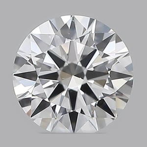Round diamond — real photo