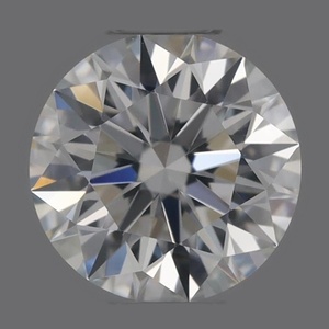Round diamond — real photo