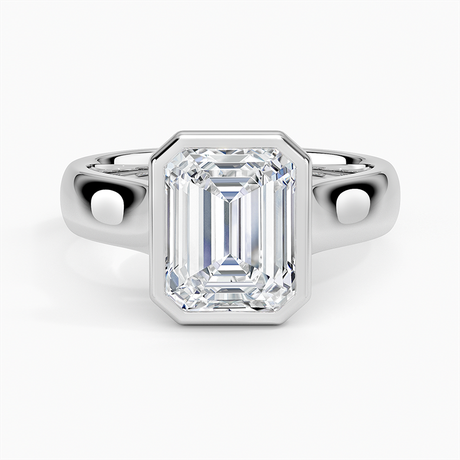 18K White Gold Luna 4mm Bezel Ring