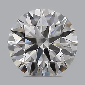 Round diamond — real photo