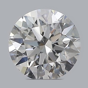 Round diamond — real photo