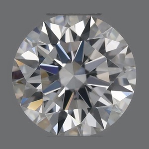 Round diamond — real photo