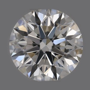 Round diamond — real photo