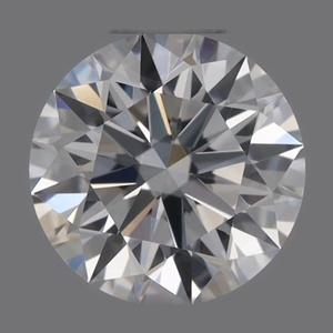 Round diamond — real photo