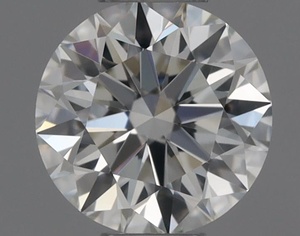 Round diamond — real photo